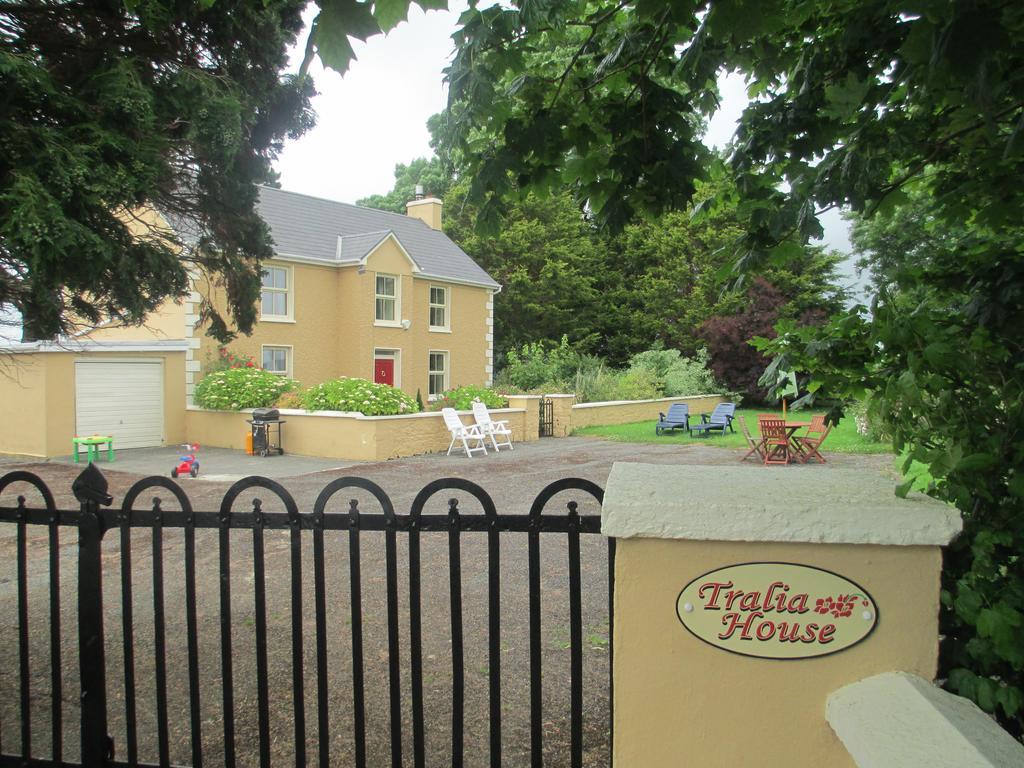 Tralia Farmhouse Self Catering Farranfore Room photo